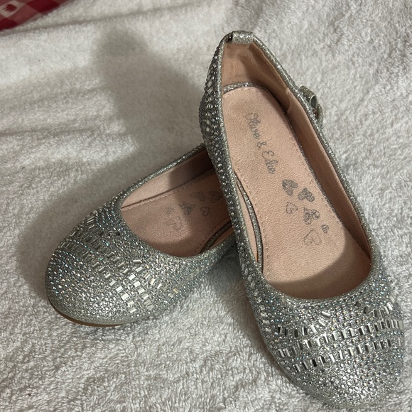 Kids Silver Glitter Ballet Flats - Picture 5 of 9